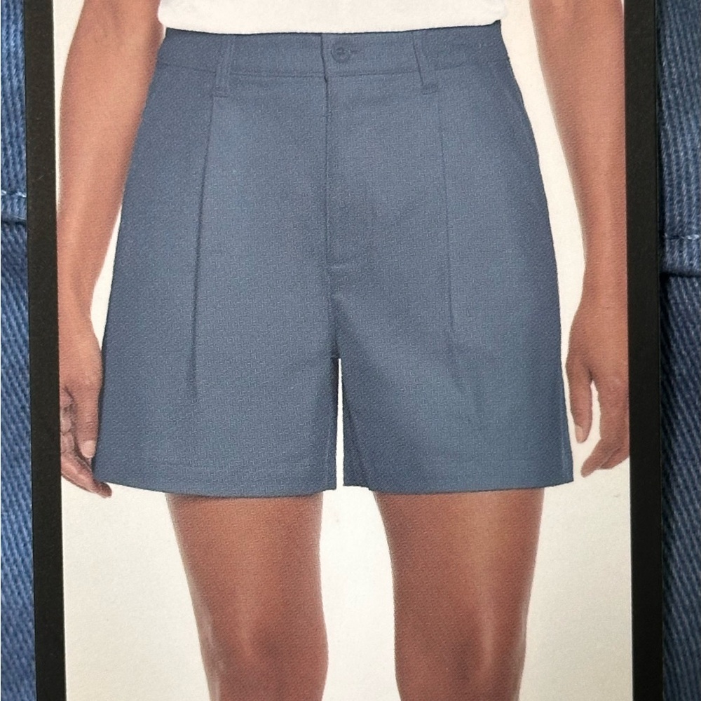NEW Banana Republic Pleat Front Women Shorts Blue Flap Pockets Casual Travel 10